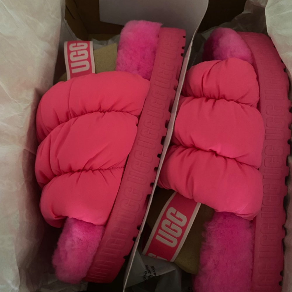 Ugg Scrunchita Slipper Shoes in Taffy Pink size 9 - Picture 3 of 9